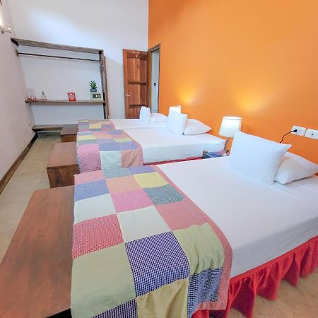 Hotel Con Corazon Granada  Kültér fotó