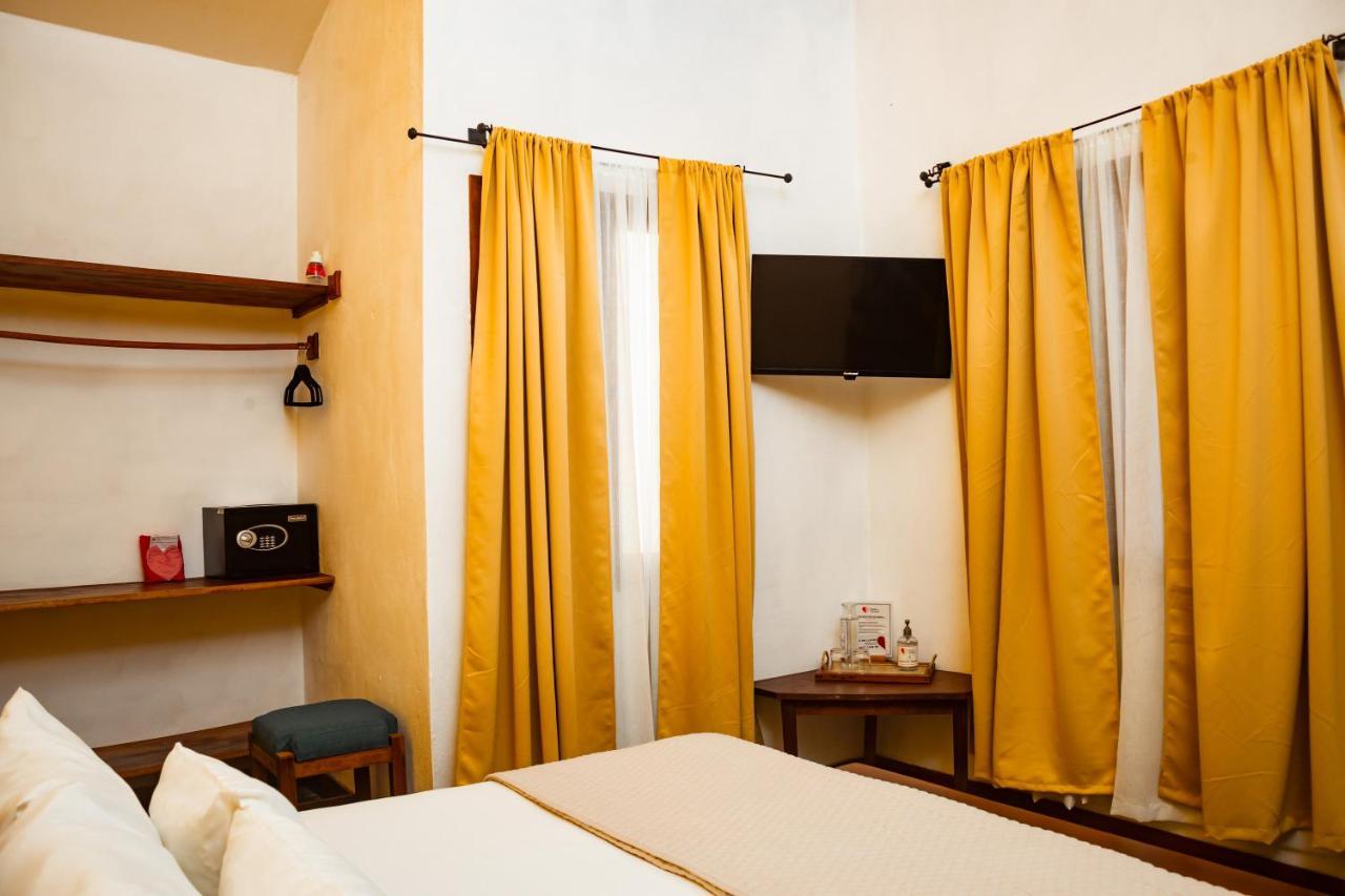 Hotel Con Corazon Granada  Kültér fotó