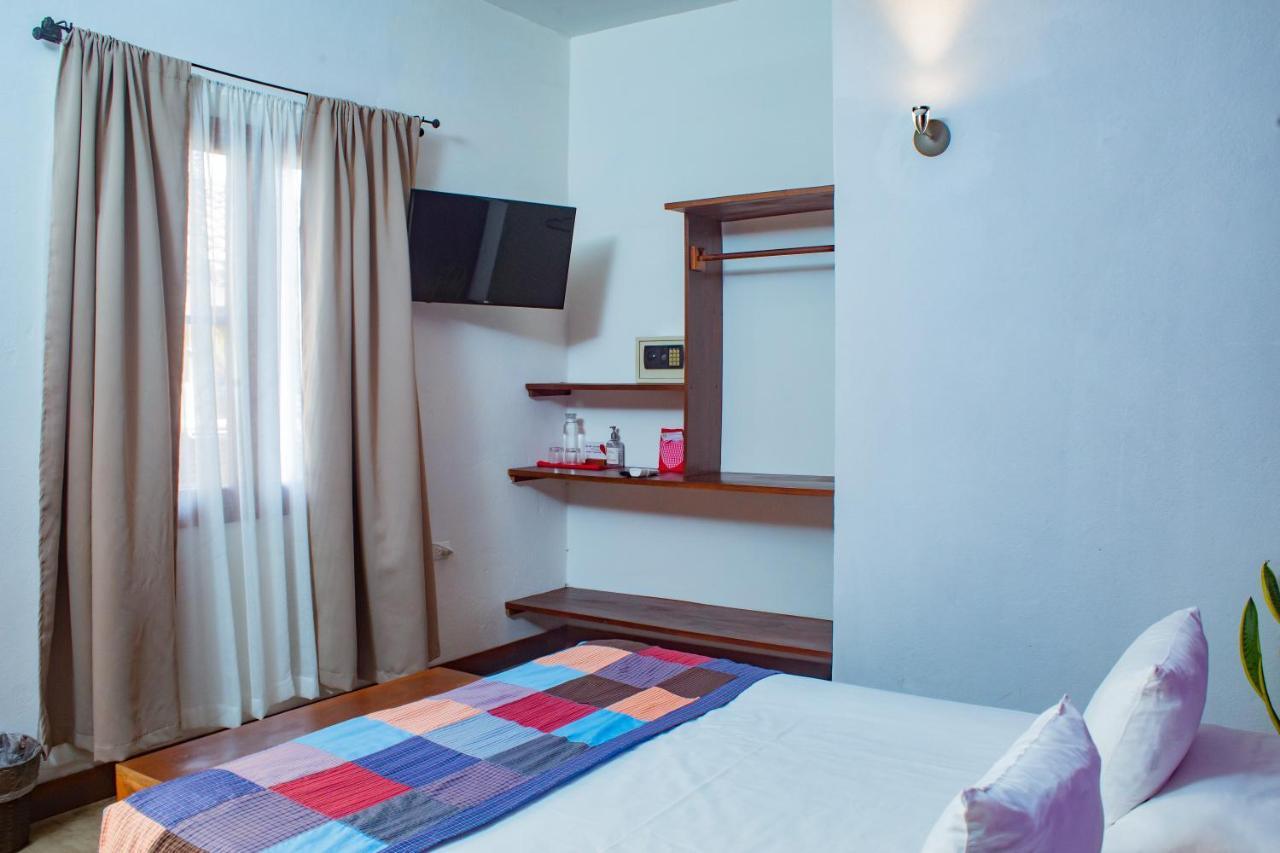 Hotel Con Corazon Granada  Kültér fotó